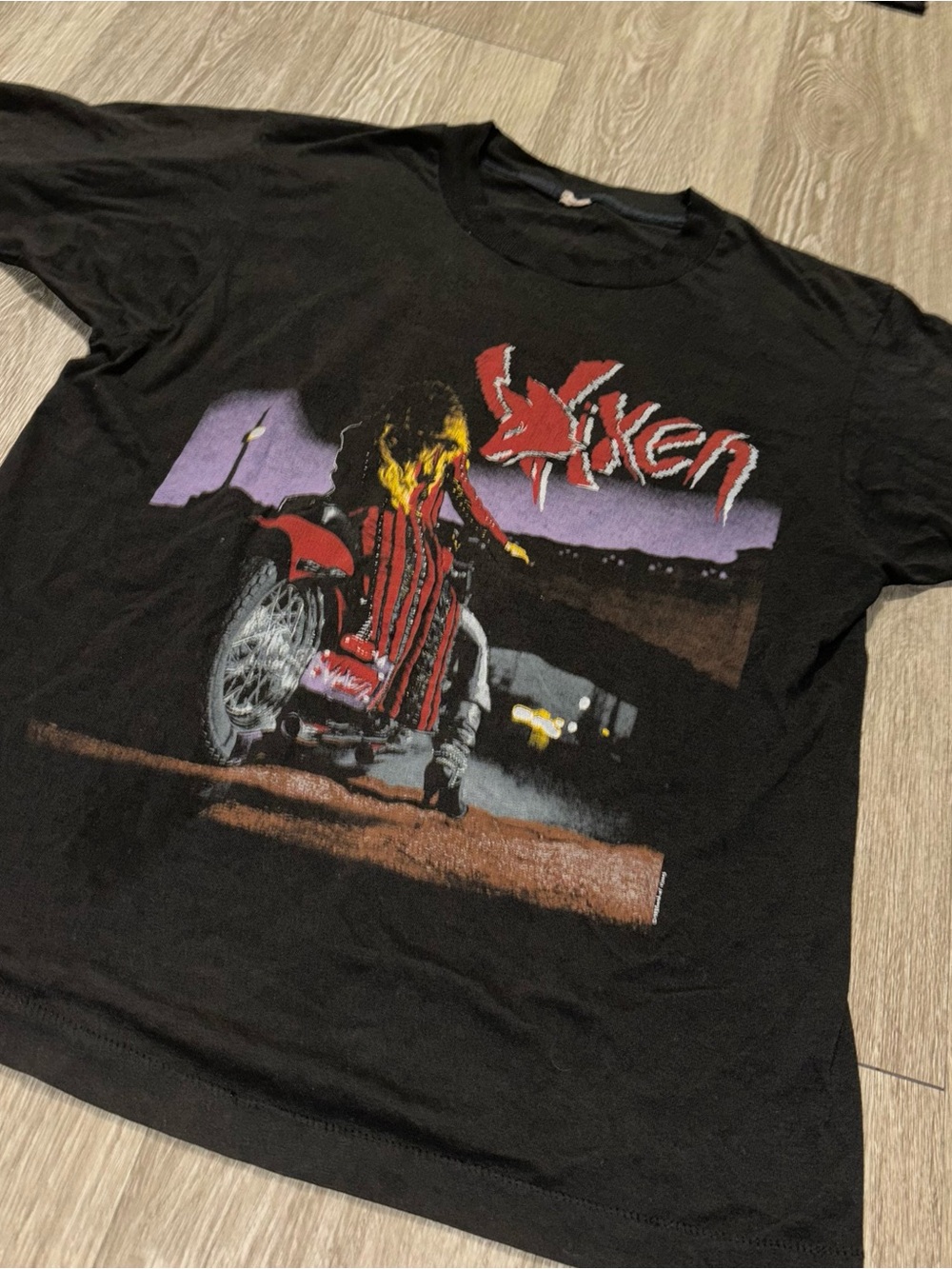 Vixen 1988 Vintage Band T-Shirt